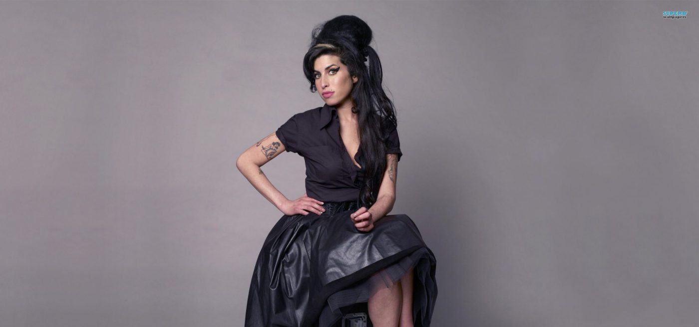 Amy Winehouse 1400x656