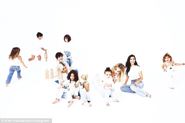 478C9CA400000578 5212123 image a 16 1514255483225