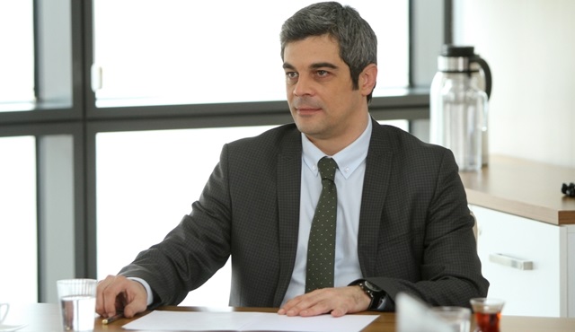 baba candir kadirin murat prosciler goz rengi nedir