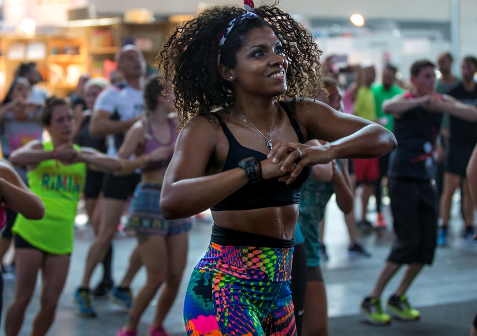 WdQ5VONX20Ov2cBFCz3oBA